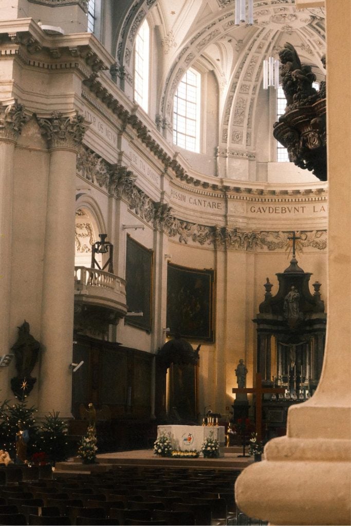 Things to do in Namur: St. Aubin’s Cathedral